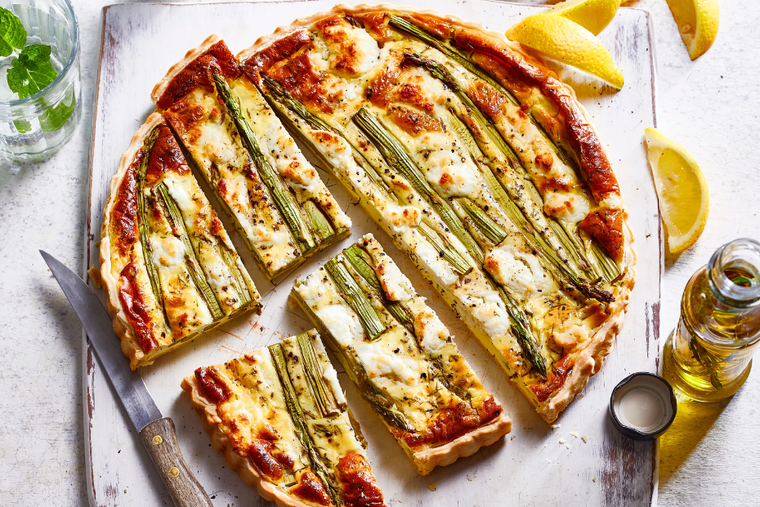 Kruidenquiche met groene asperges