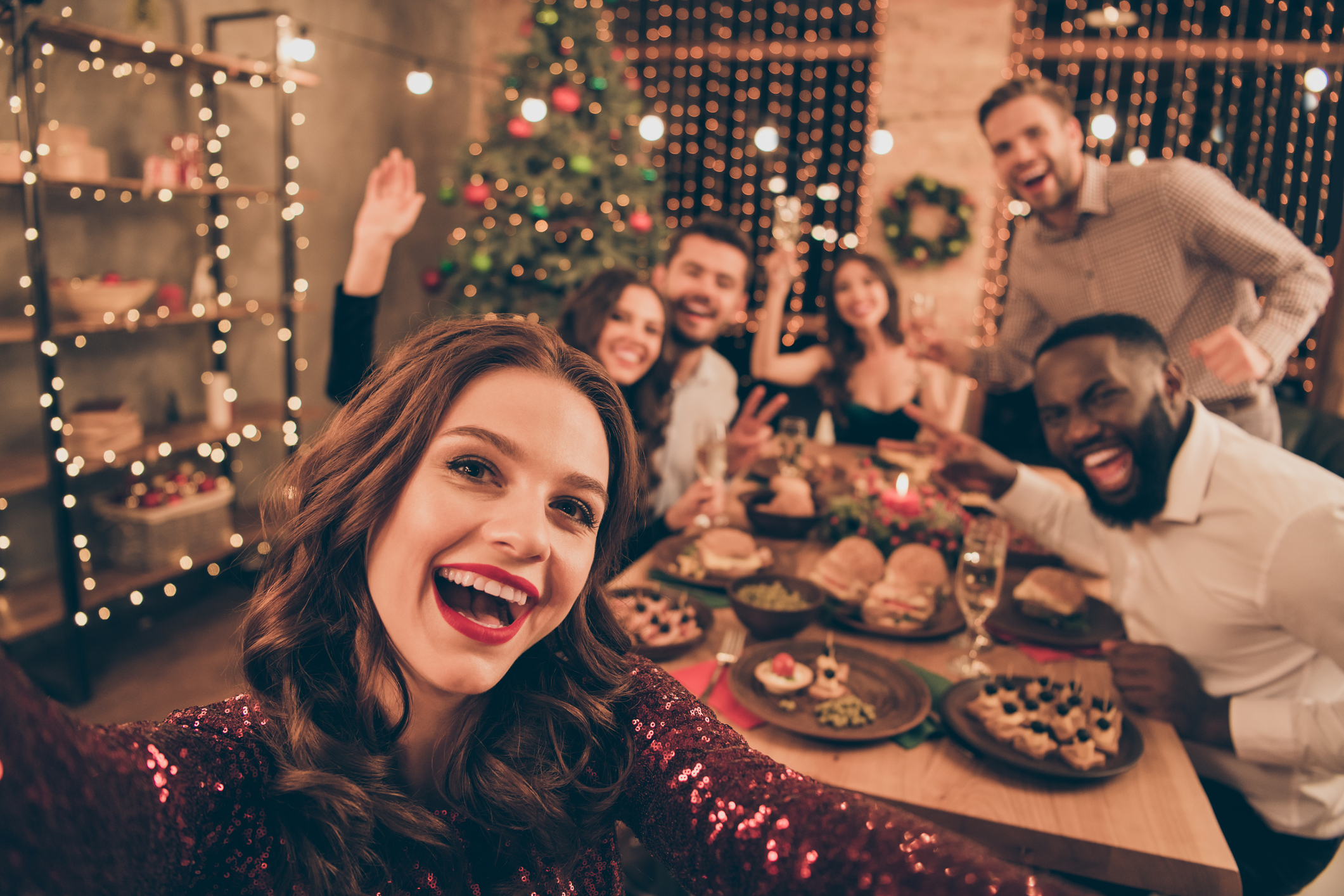 Les fêtes de fin d’année approchant, il est peut-être temps de préparer votre menu de Noël (ou de Nouvel An). Découvrez comment épater vos convives, avec des recettes apéritives sans gluten, rapides, faciles à réaliser et hautement déclinables!
