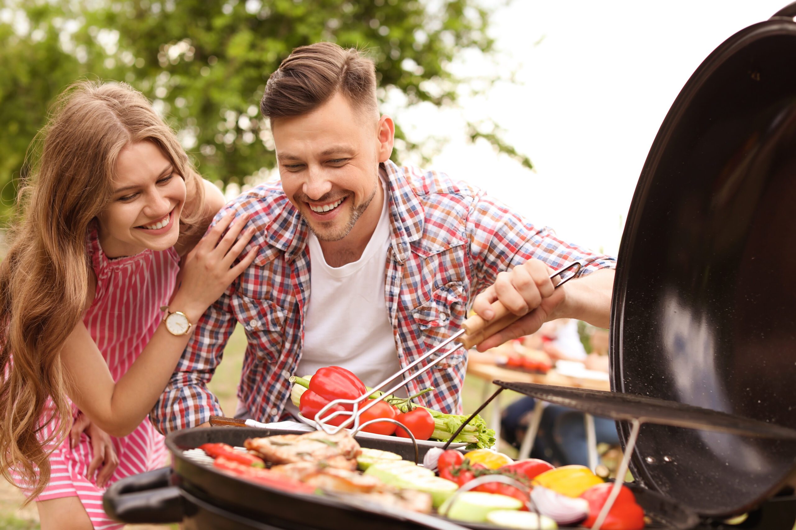 Weinig honger in de zomer? Ontdek hoe je bij warm weer gezond blijft eten!